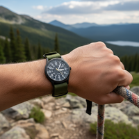Herren-Outdoor-Armbanduhr mit wasserdichten und kratzfesten Eigenschaften – mit langlebigem Edelstahlgehäuse und Nylonarmband