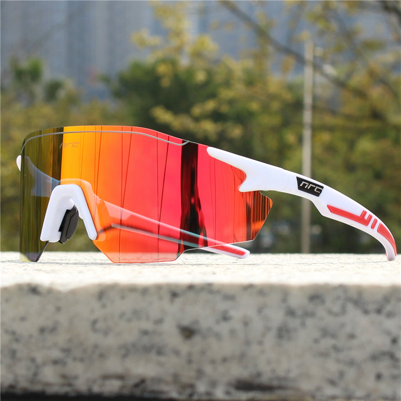 Polarisierte Herren-Sportsonnenbrille mit UV-Schutz und leichtem Design