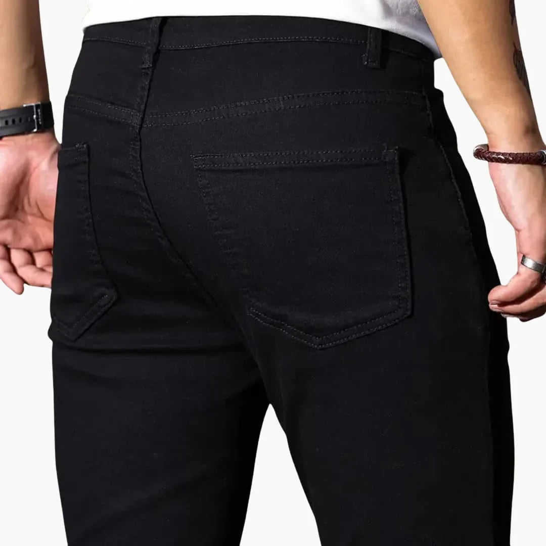 Herren Skinny Jeans mit Slim Fit Passform und schmal zulaufendem Bein