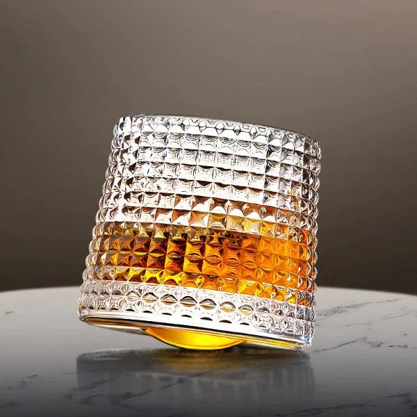 Drehbare Whiskeygläser für raffinierte Eleganz