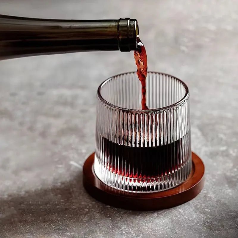 Drehbare Whiskeygläser für raffinierte Eleganz