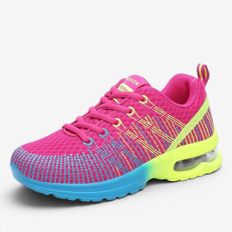 Lässiger Sneaker mit Schnürung