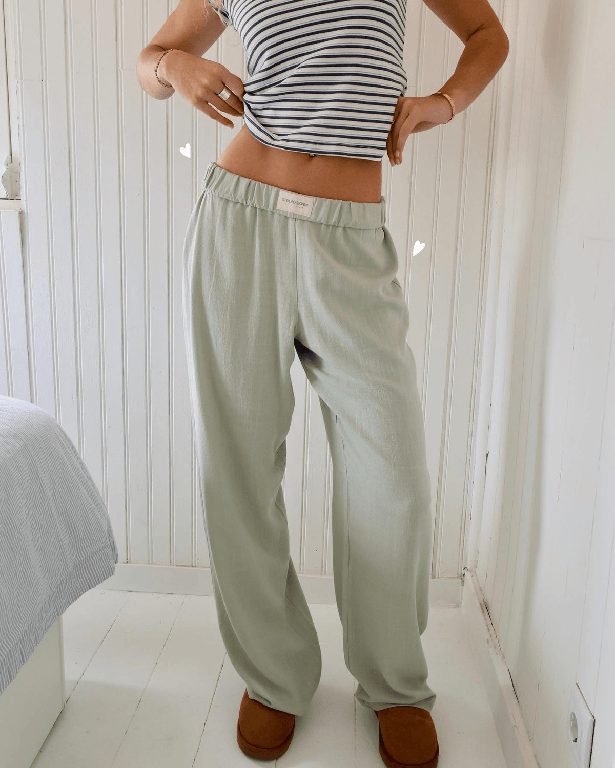 Gestreifte Damen-Freizeithose mit lockerer Passform