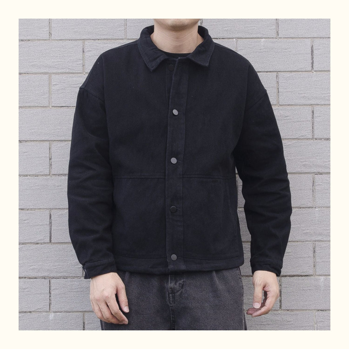 Herrenjacke mit Knöpfen