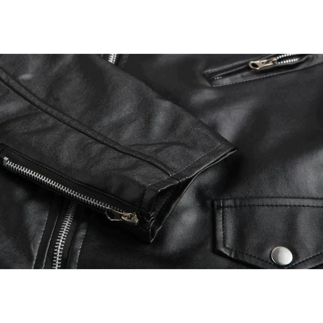Herren-Motorradjacke mit diagonalem Reissverschluss und Gürtel