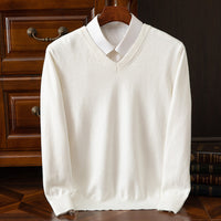 Herren-Pullover mit V-Ausschnitt aus Merinowolle