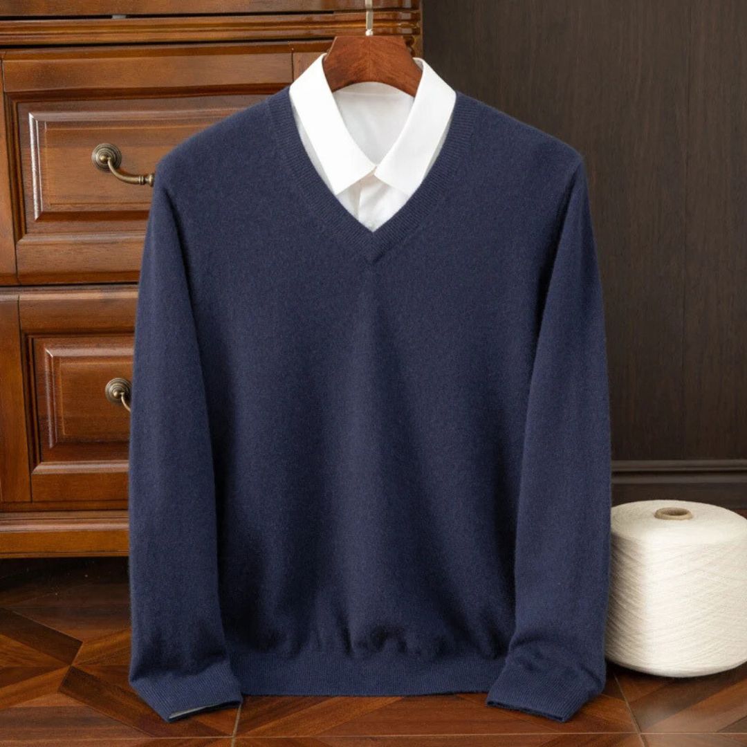 Herren-Pullover mit V-Ausschnitt aus Merinowolle