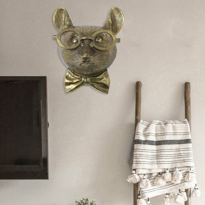 Skurrile Tierkopf-Wandskulpturen