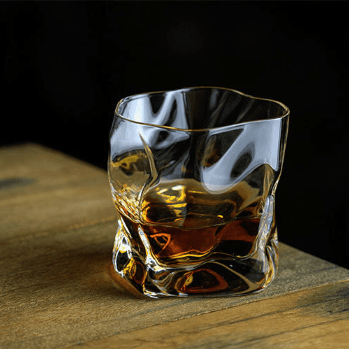 Japanisches Edo Kiriko zerknittertes Whiskyglas