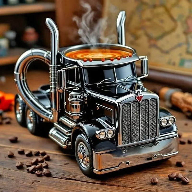 Kaffeetasse in Lastwagenform
