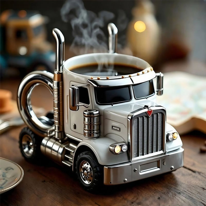 Kaffeetasse in Lastwagenform