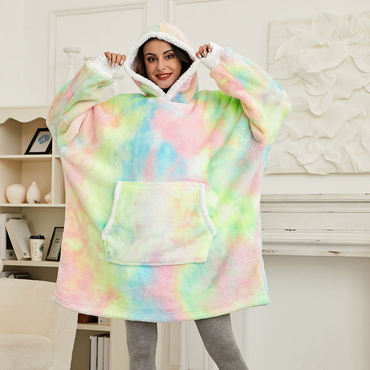 Kapuzenpullover und Decke in Einem | Kombination aus weichem Kapuzenpullover und bequemer Decke
