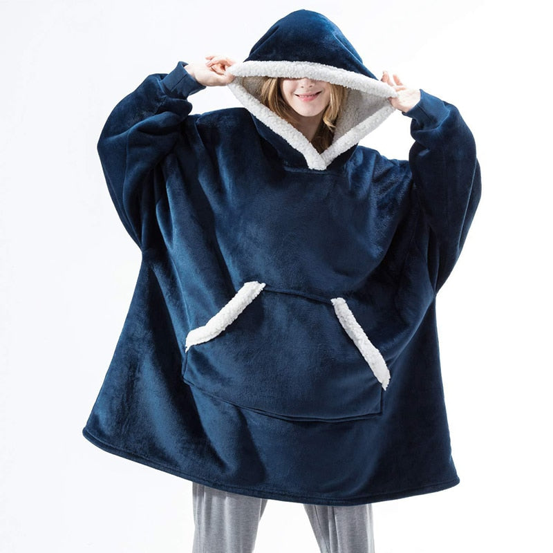 Kapuzenpullover und Decke in Einem | Kombination aus weichem Kapuzenpullover und bequemer Decke