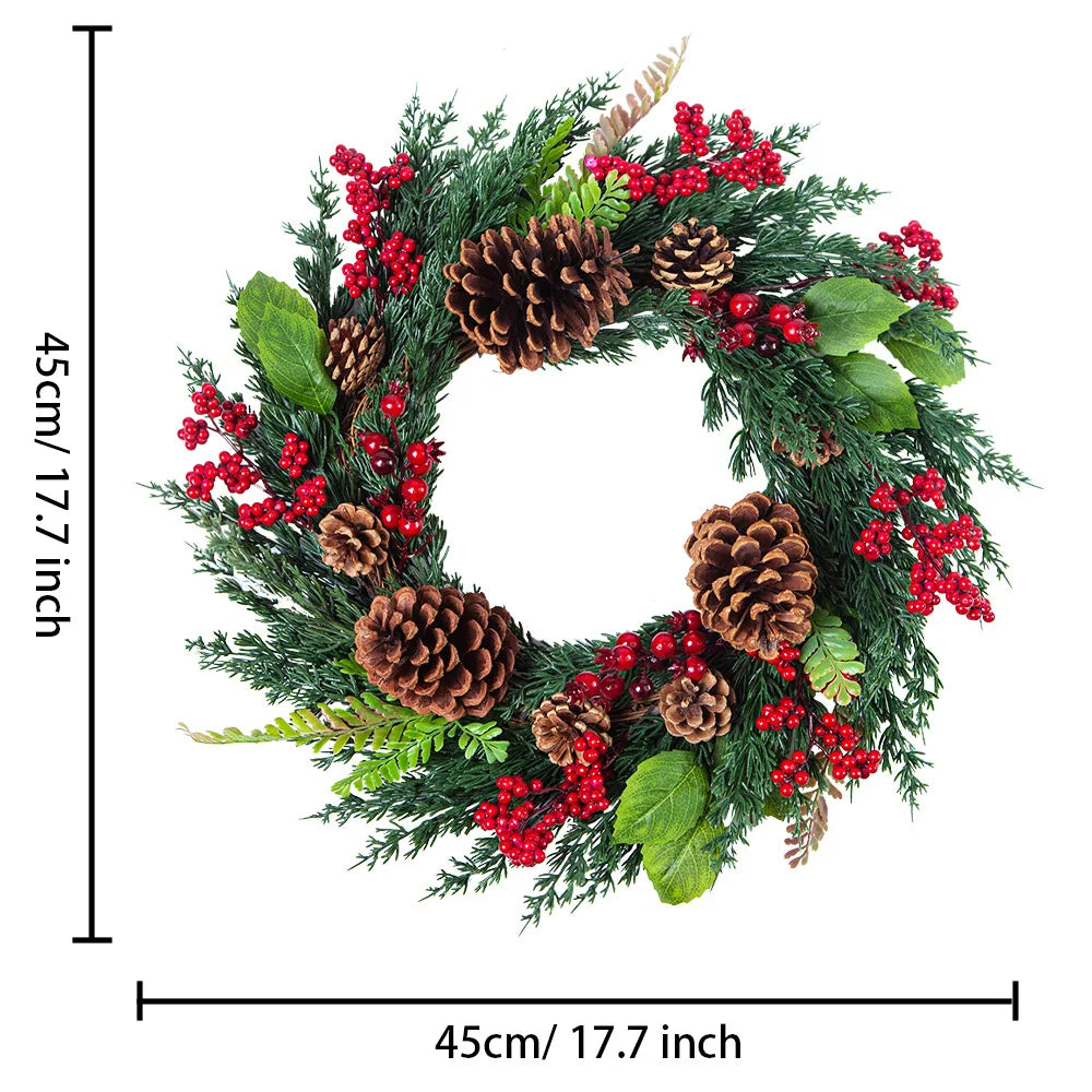 Weihnachtskranz mit roten Beeren