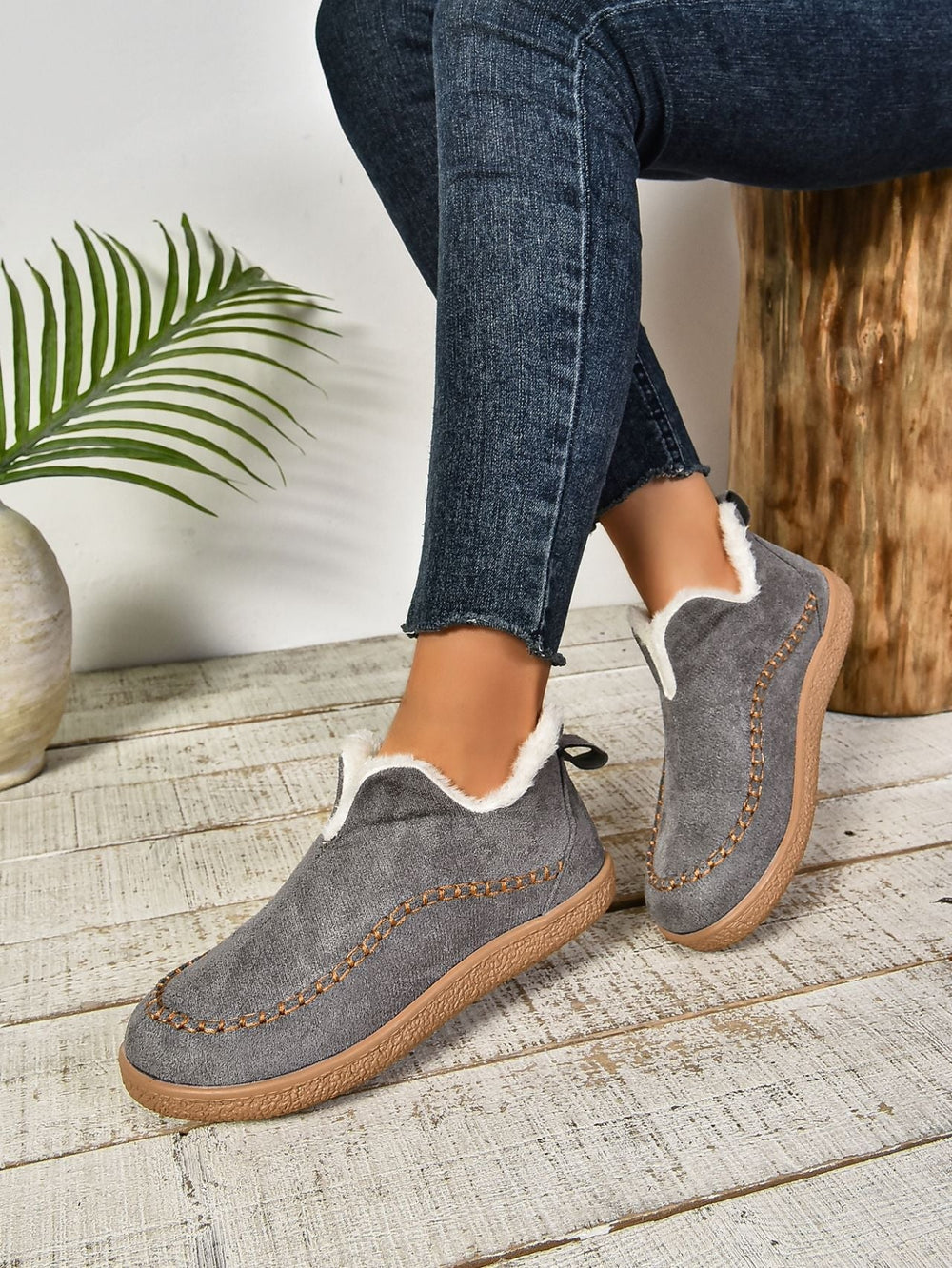 Bequeme Damen-Slipper-Hausschuhe mit warmem Futter