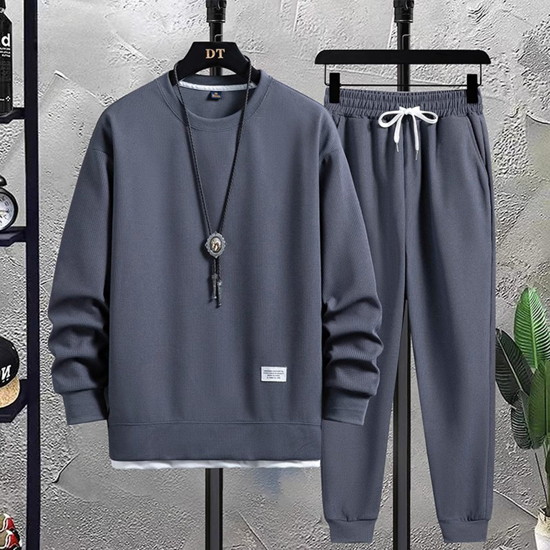 Bequemes, zweiteiliges Athleisure-Set