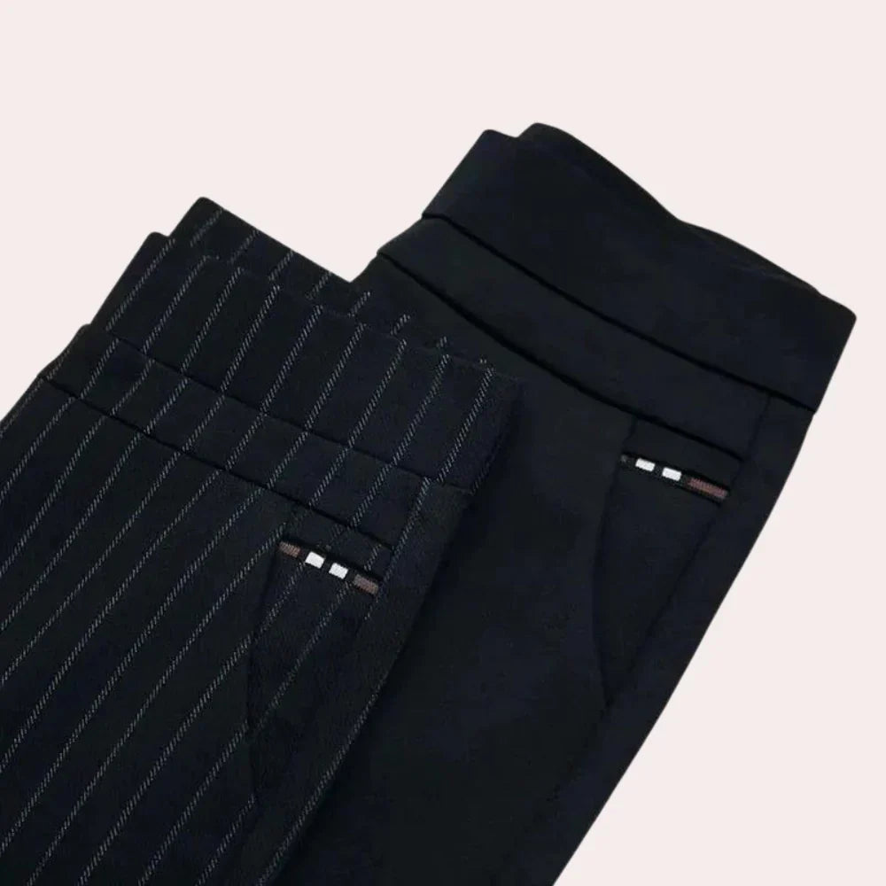 Bequeme elastische Hose mit hoher Taille