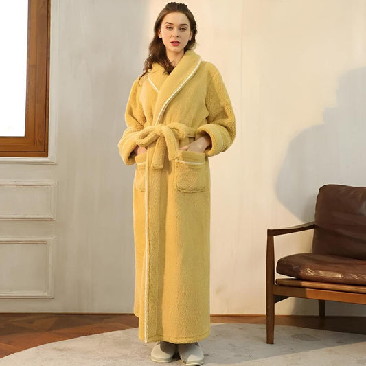 Bequemer Sherpa-Bademantel