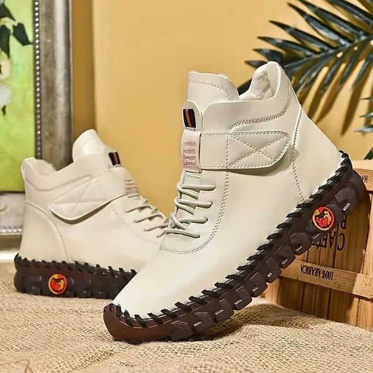 Bequeme Wander- und Outdoorschuhe für Damen