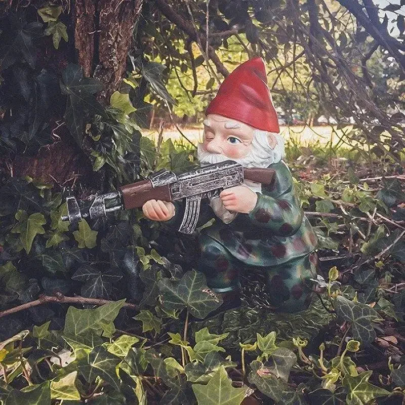 Gartenzwerge-Armee - Schütze deinen Garten mit Humor