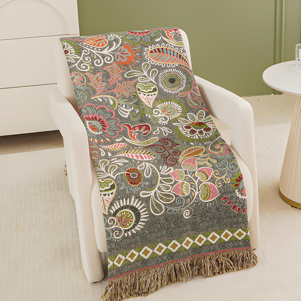 Wendbare Boho-Decke: Weicher Komfort mit Blumenmuster