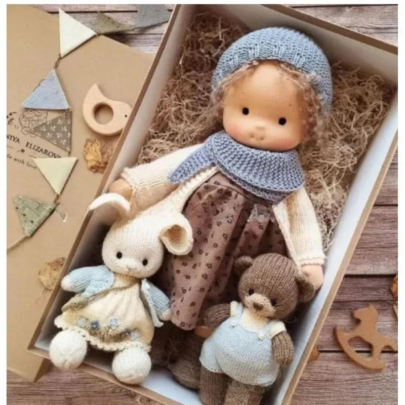 Handgefertigtes Baumwoll-Plüschpuppenspielzeug – Waldorf Emma