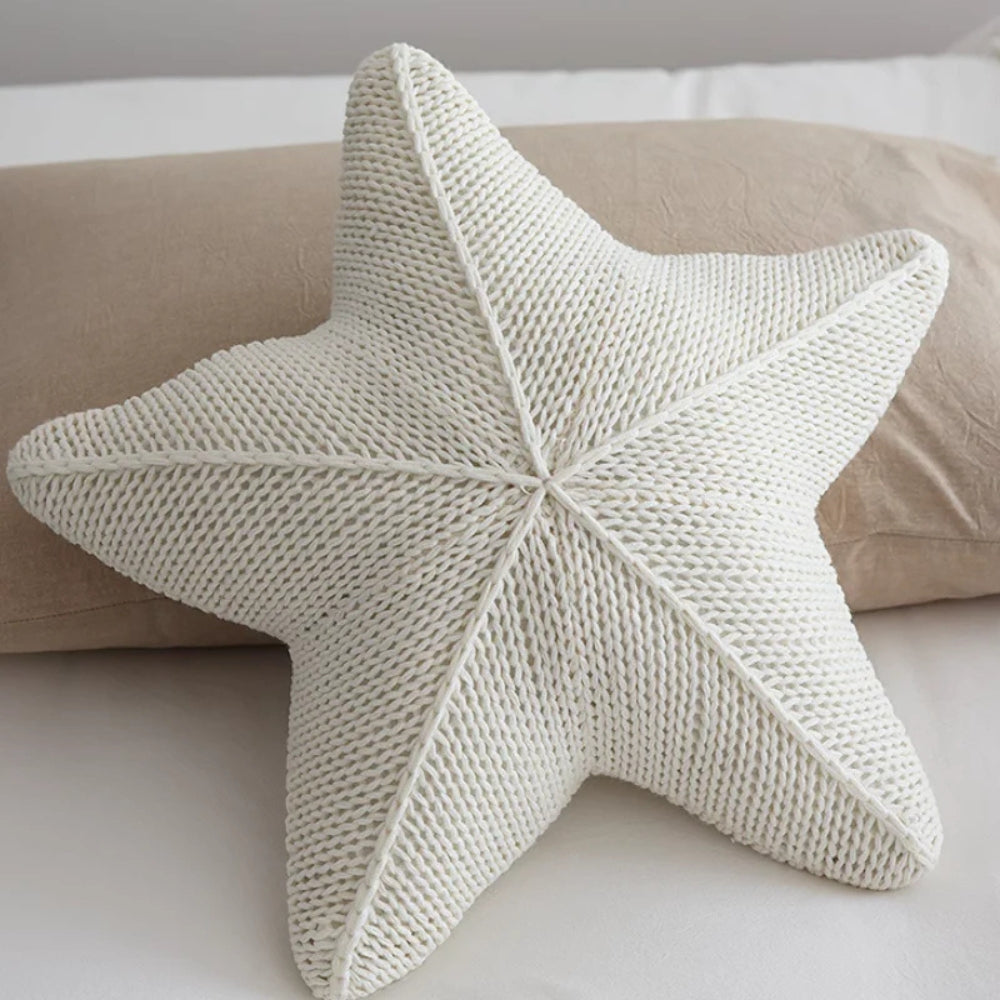 Handgestricktes Seestern-Kissen