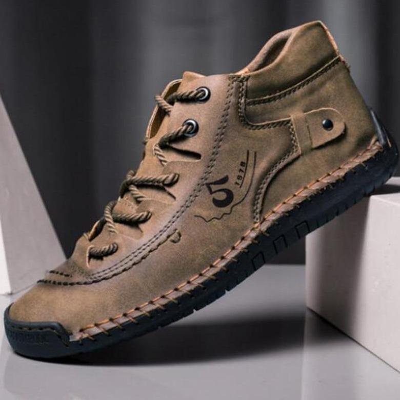 Handgenähte Vintage-Stiefeletten