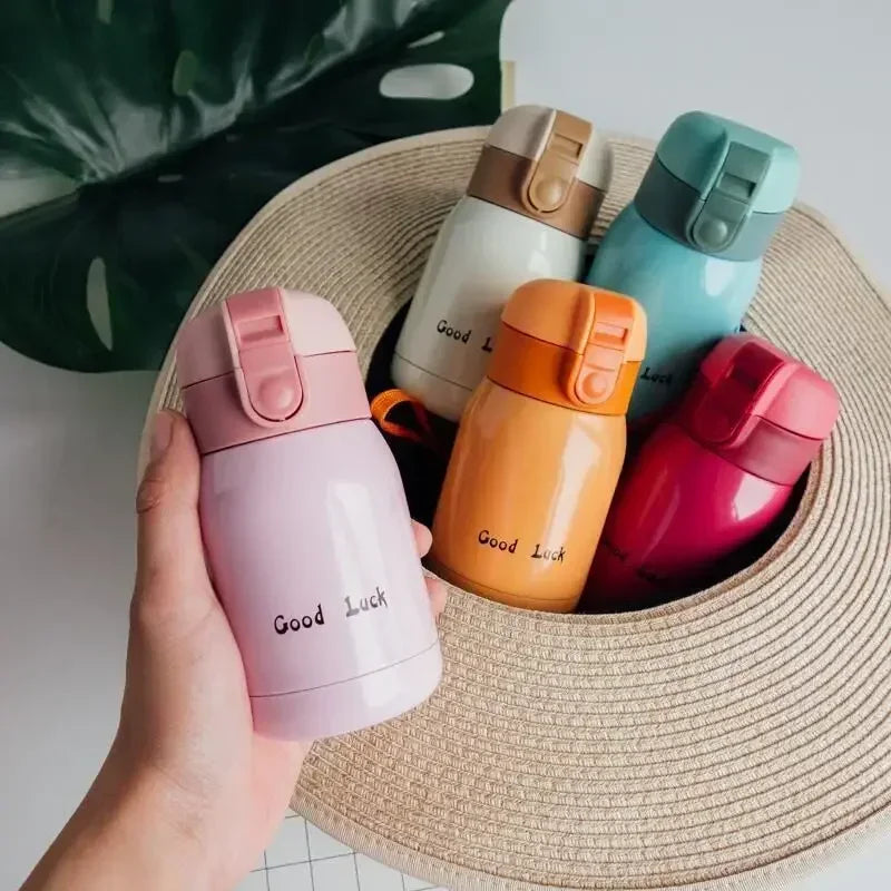 Kleine isolierte Thermosflasche aus Edelstahl