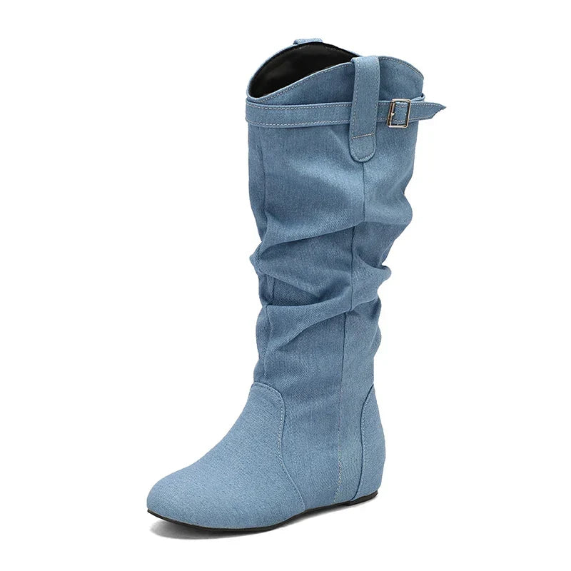 Klassische kniehohe Damen-Winterstiefel mit lockerer Passform für breite Waden mit Reissverschluss und Schnallen
