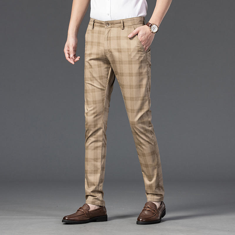 Karierte Slim Fit Herren-Chinohose