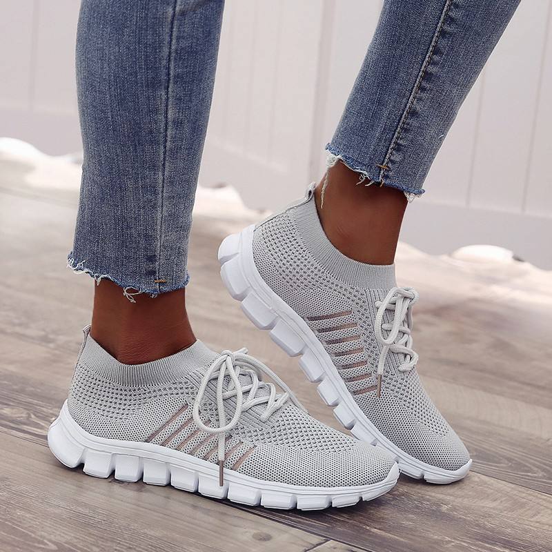 Kompakter Damen-Sportschuh