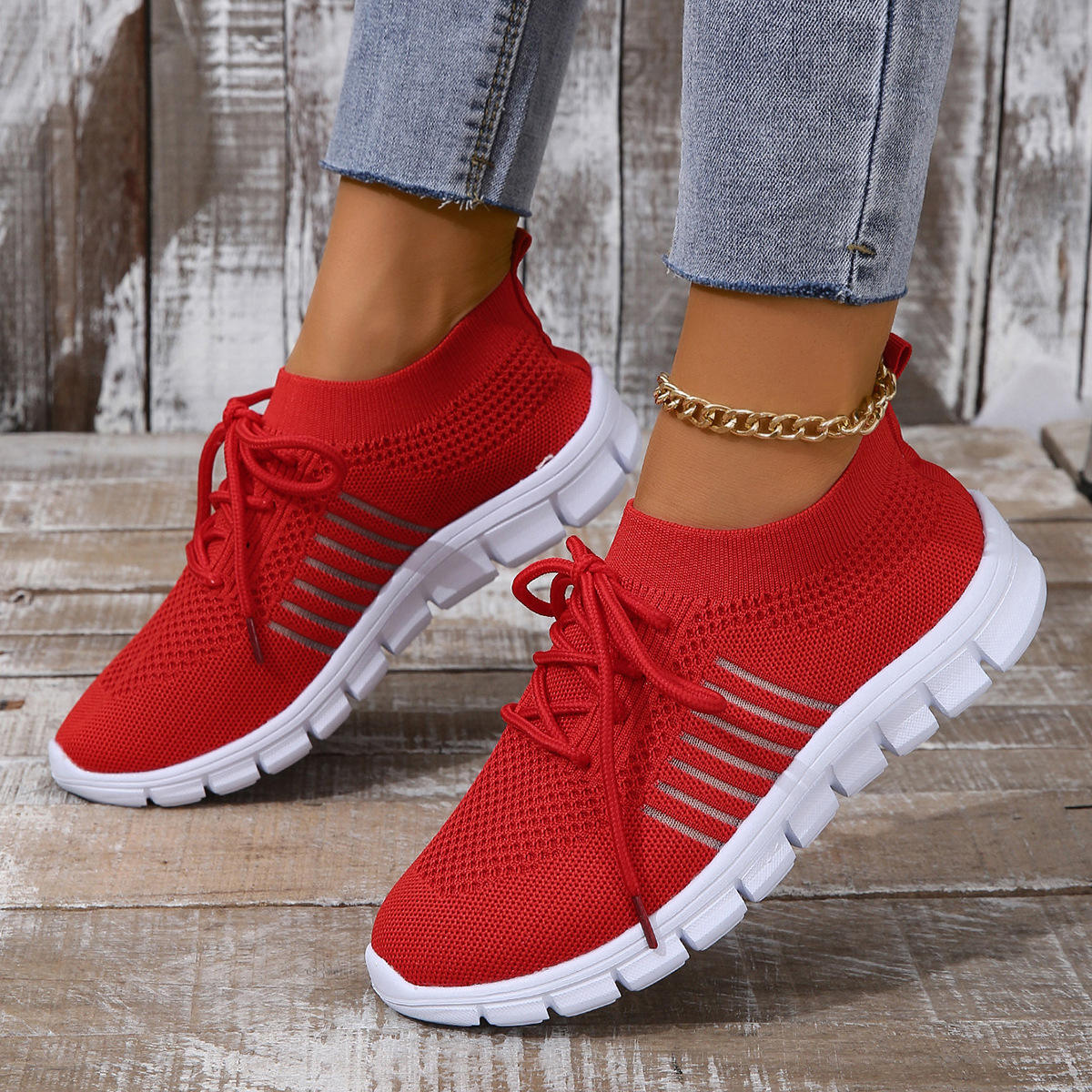 Kompakter Damen-Sportschuh