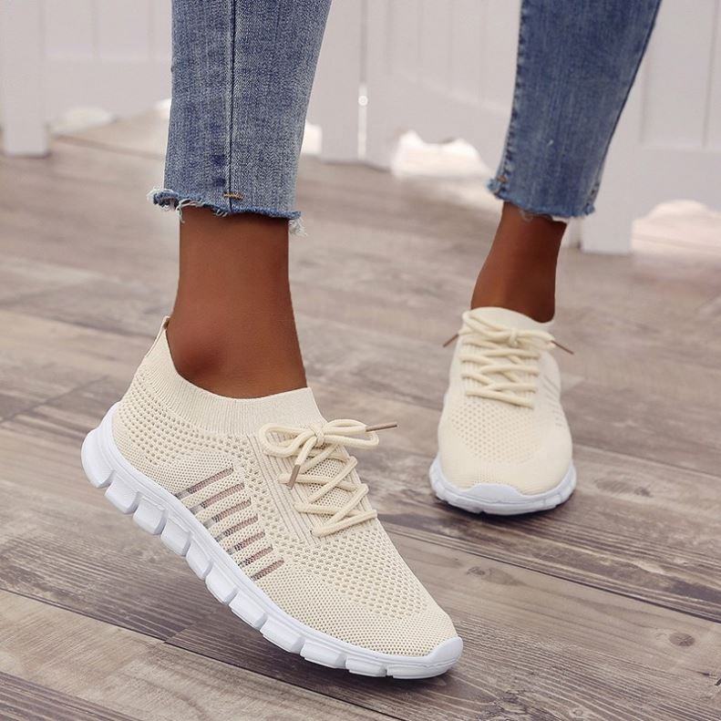 Kompakter Damen-Sportschuh
