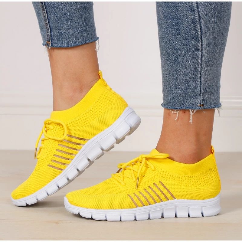 Kompakter Damen-Sportschuh