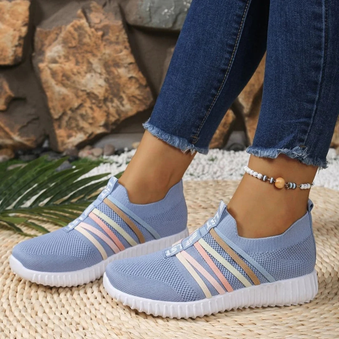 Leichter Slip-on-Sneaker mit gut belüftetem Design