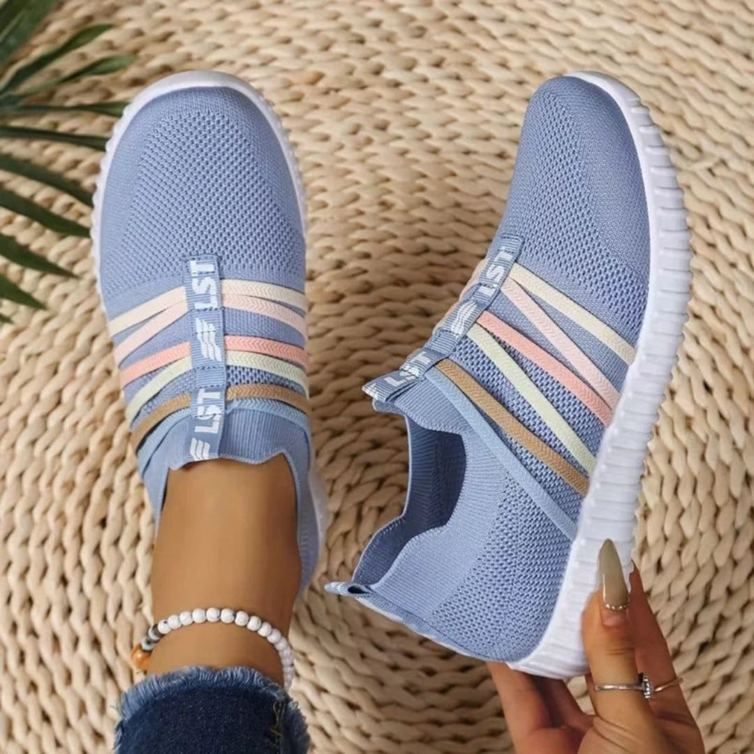 Leichter Slip-on-Sneaker mit gut belüftetem Design
