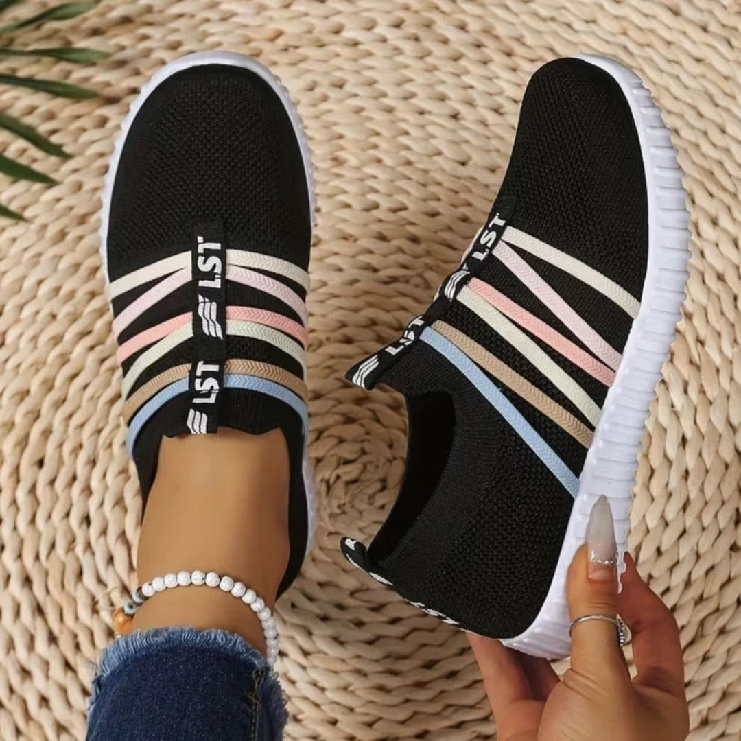 Leichter Slip-on-Sneaker mit gut belüftetem Design