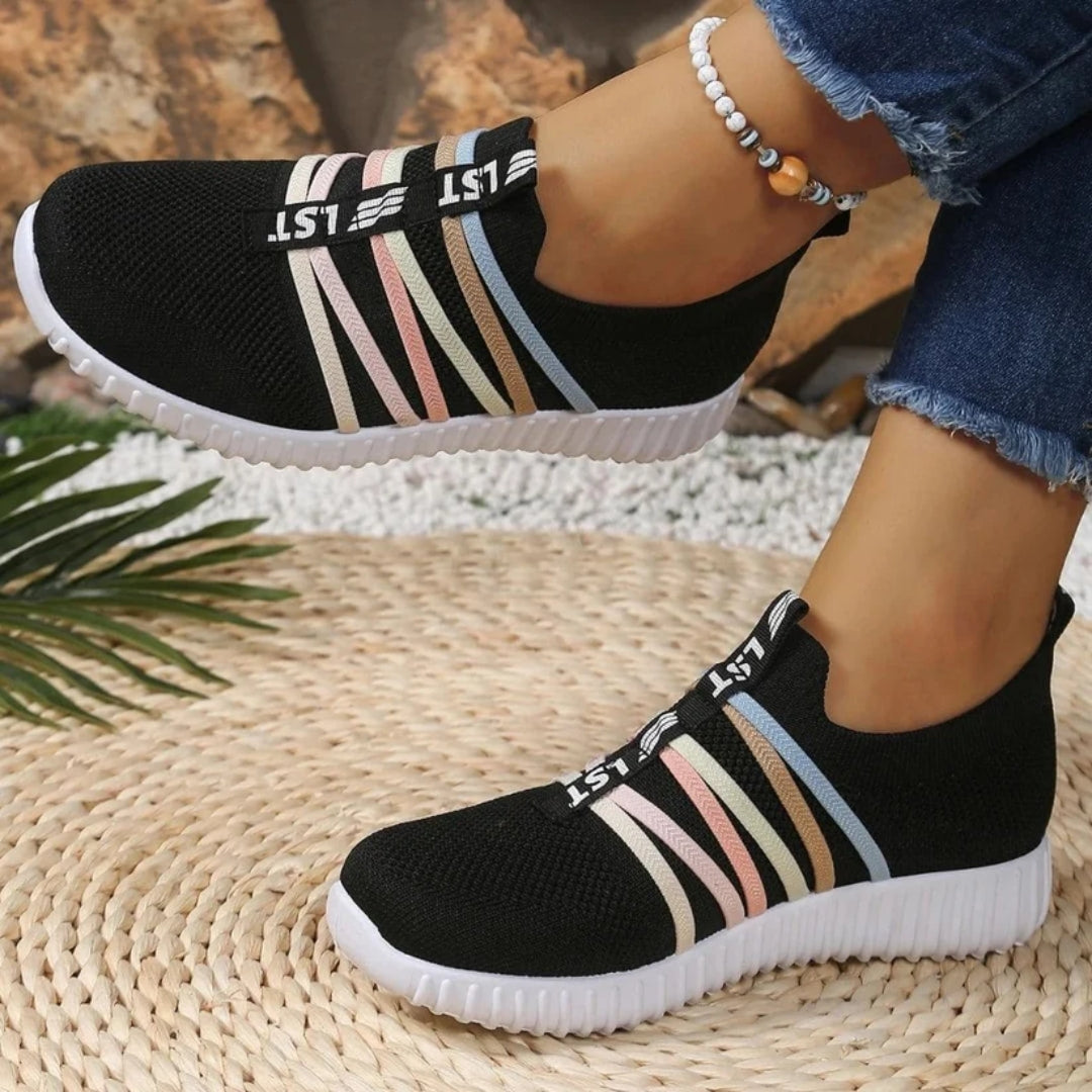 Leichter Slip-on-Sneaker mit gut belüftetem Design