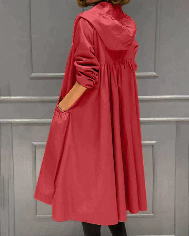 Leichte Damenjacke mit Kapuze