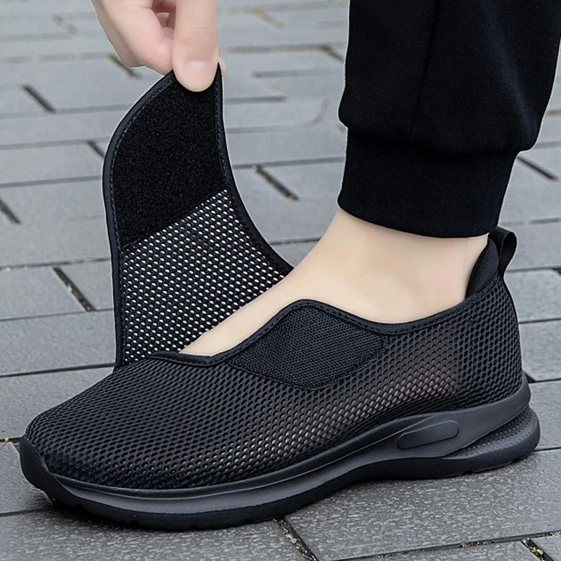 Leichter orthopädischer Schuh für geschwollene Füsse