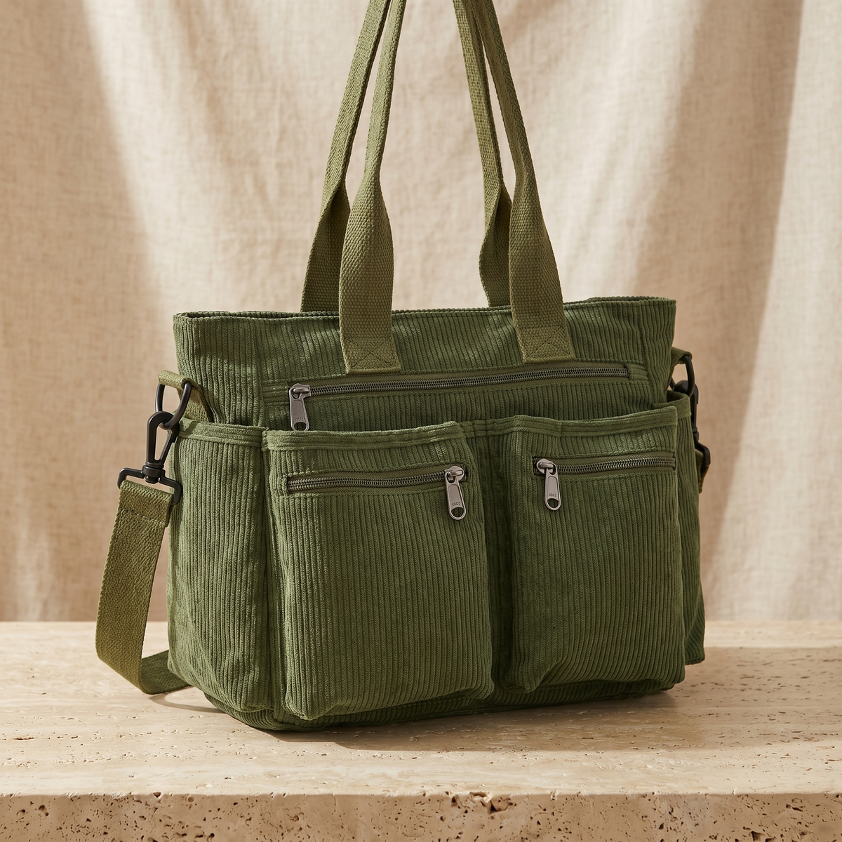 Praktische Cordtasche mit 6 Taschen