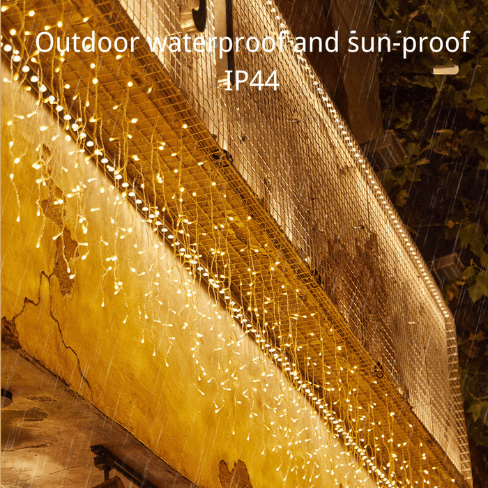 Outdoor-Lichterkette mit Wasserfalleffekt - IP44 wasserdicht