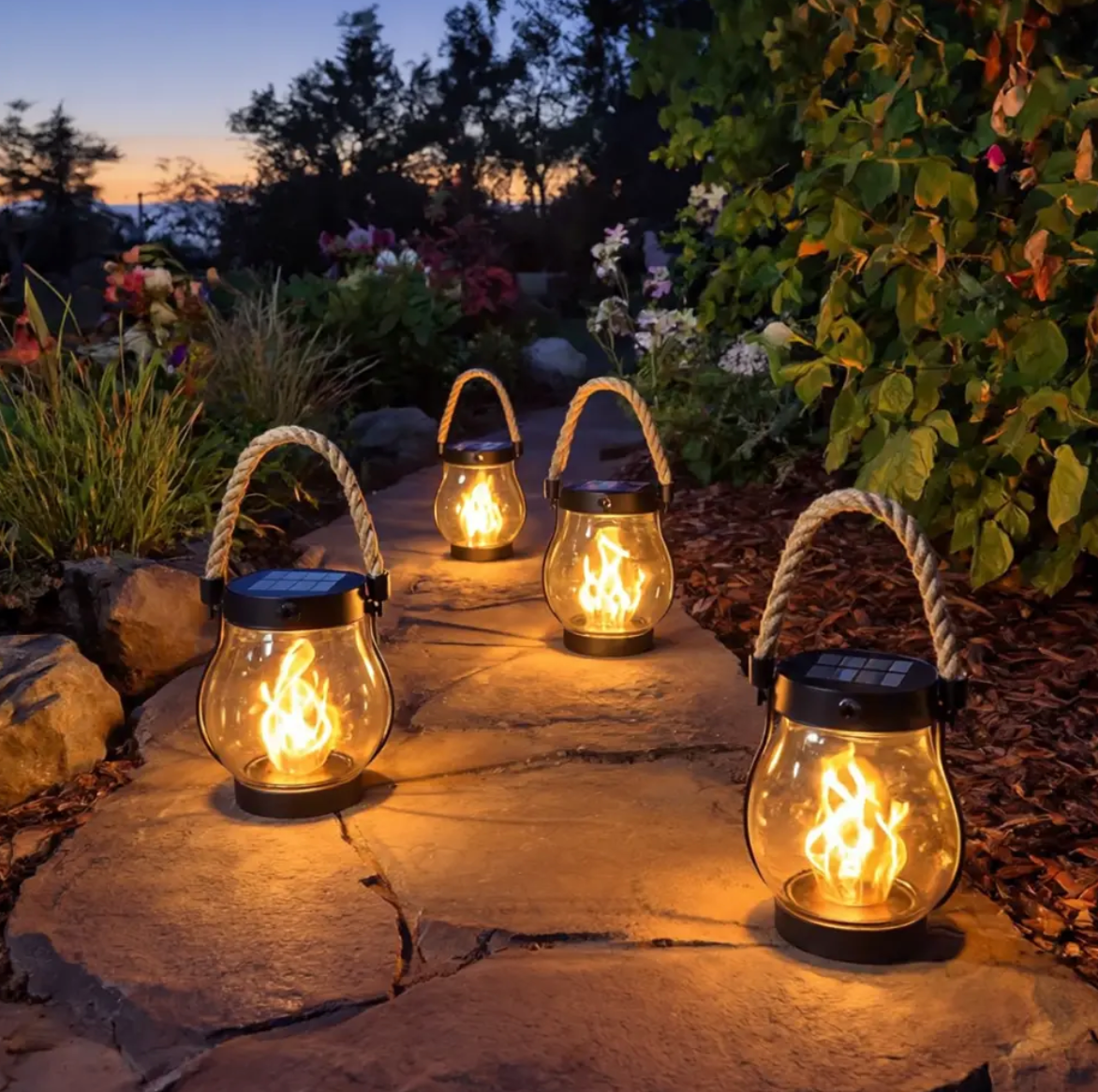 Solar-Gartenlaterne mit Flammeneffekt