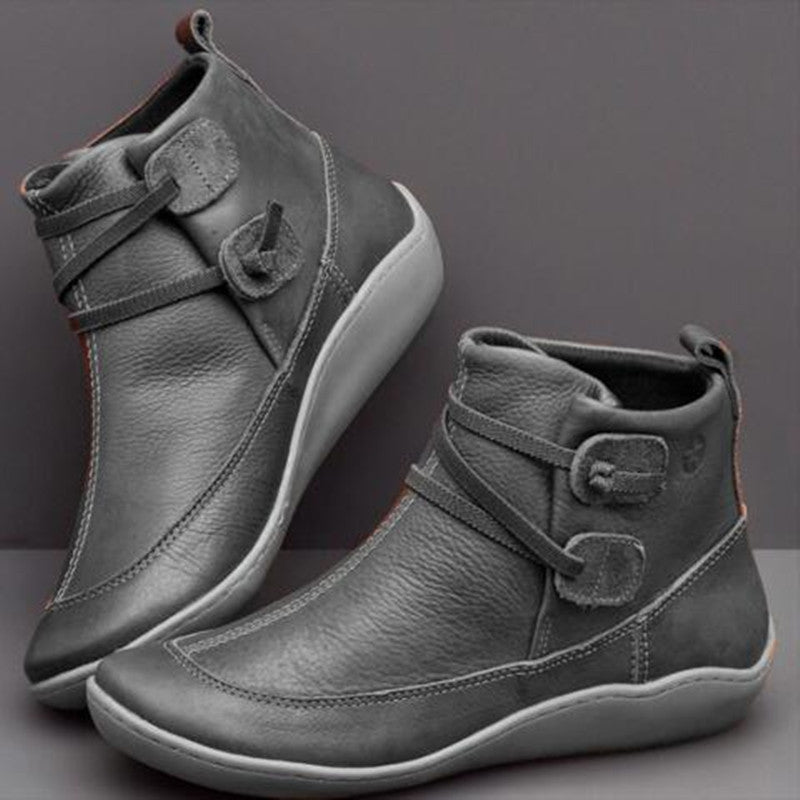Damen-Stiefeletten mit flacher Sohle