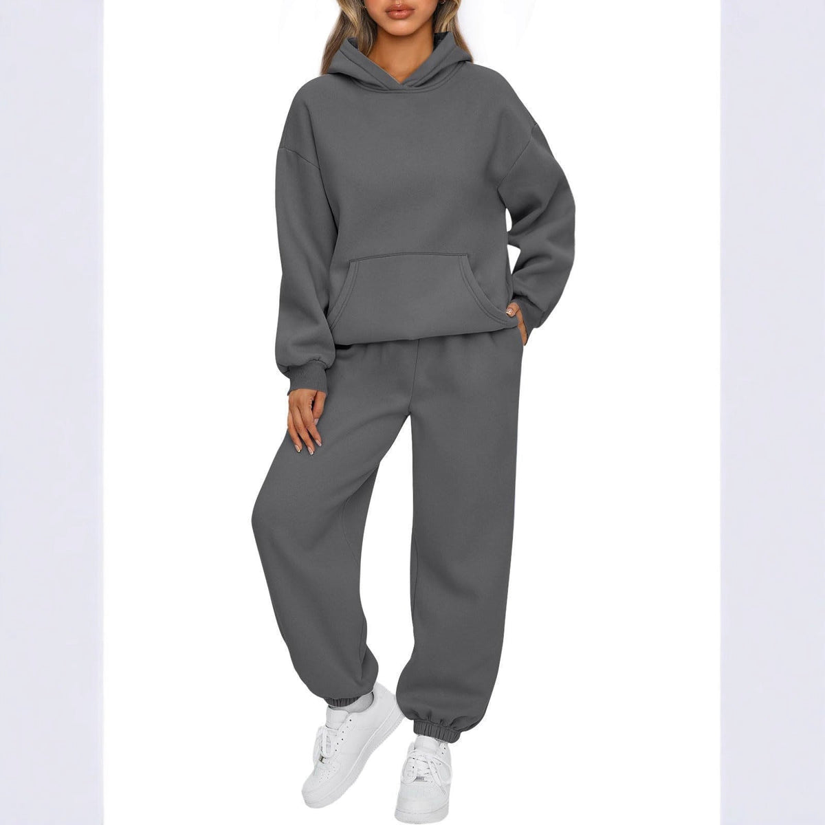 Lässiges Damen-Set aus Kapuzenpullover und Jogginghose mit hohem Tragekomfort