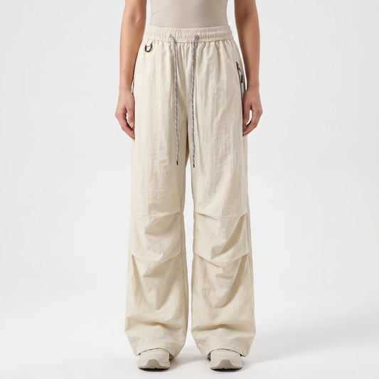 Locker geschnittene Wanderhose