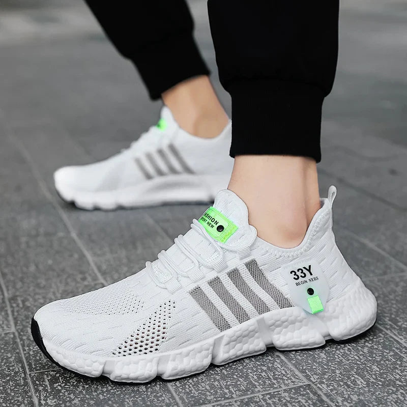 Atmungsaktiver Low-Top-Sneaker aus Mesh