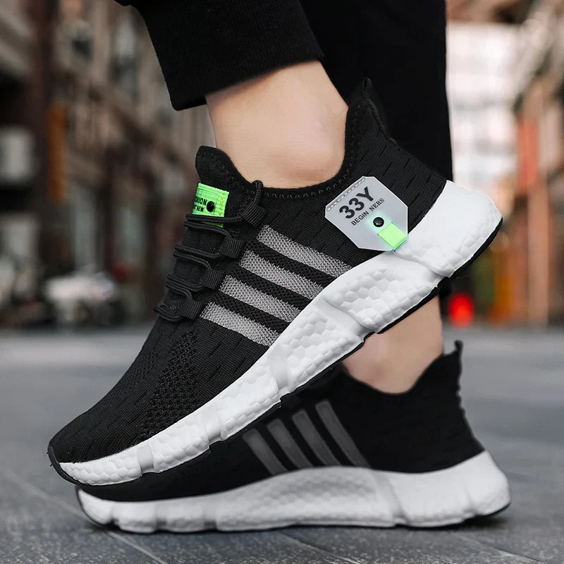 Atmungsaktiver Low-Top-Sneaker aus Mesh
