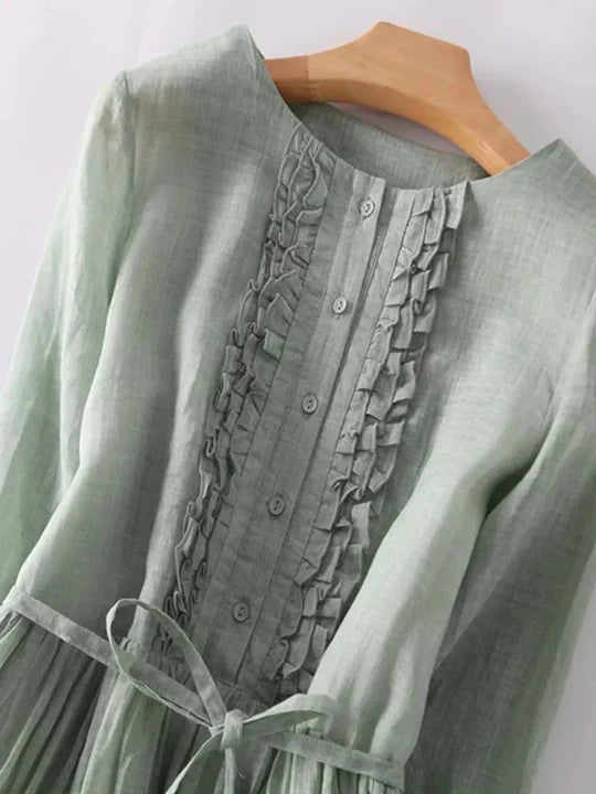 Luftiges Damen-Midikleid mit Rüschen und Taillenband zum Binden